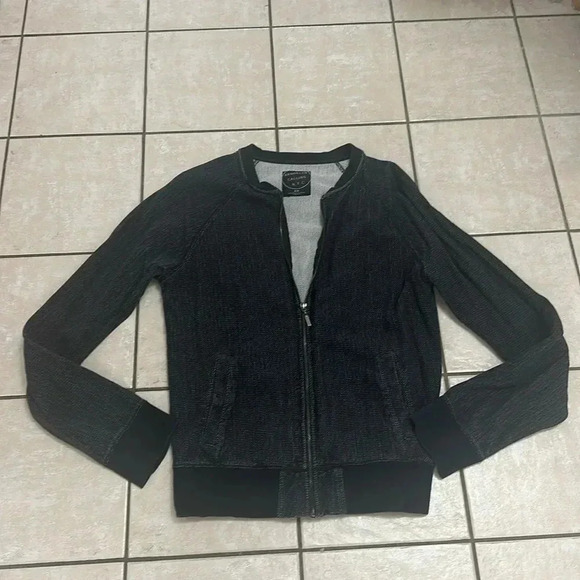 2 for $15 Men's Sweater - Picture 1 of 6